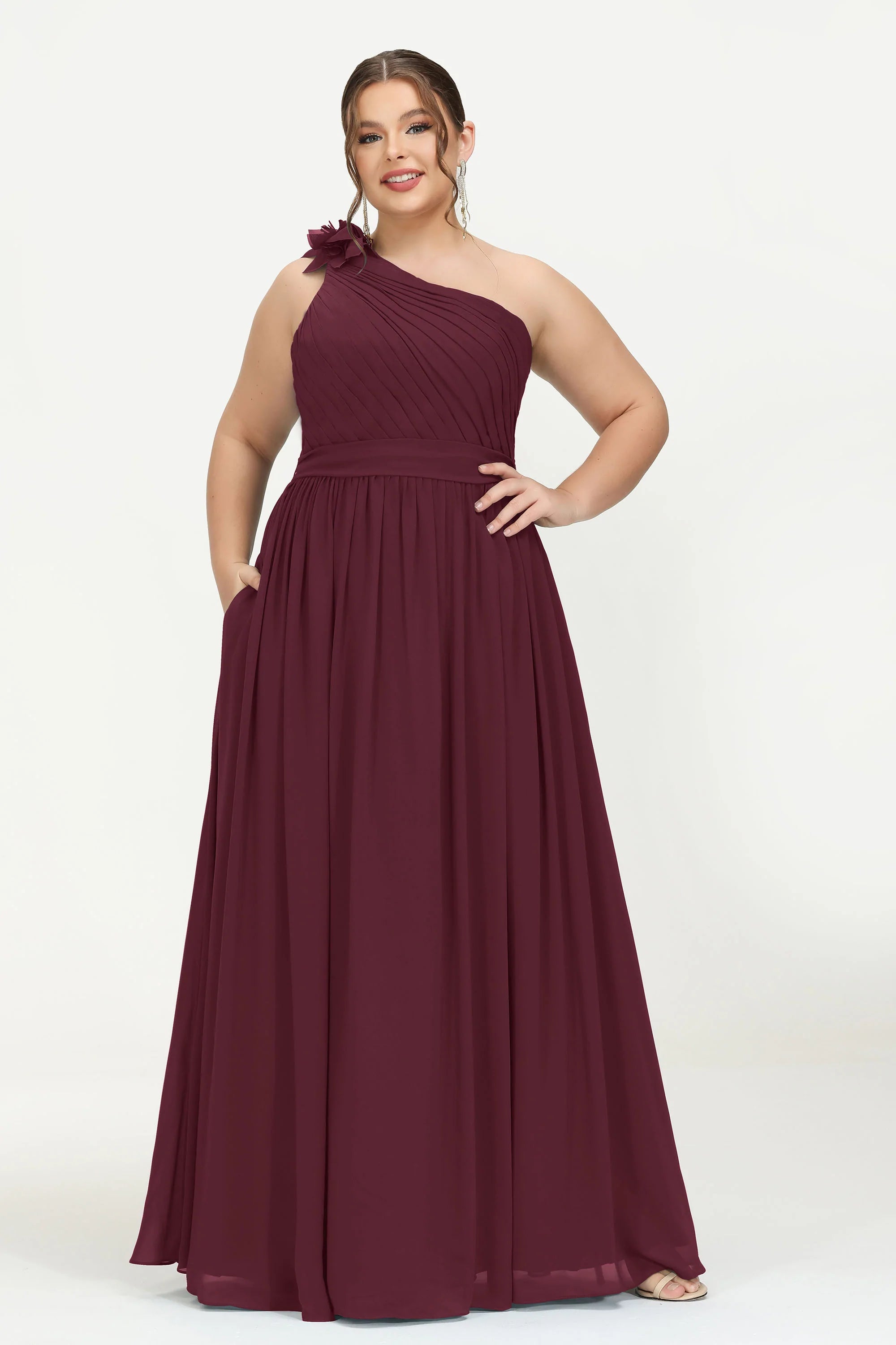 Vestidos de dama de honor con hombros descubiertos y tirantes finos Topo Tallas Grandes